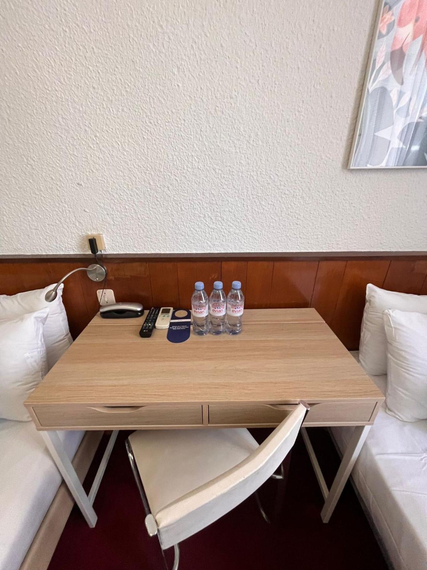 Azurene Royal Hotel Cannes Bagian luar foto