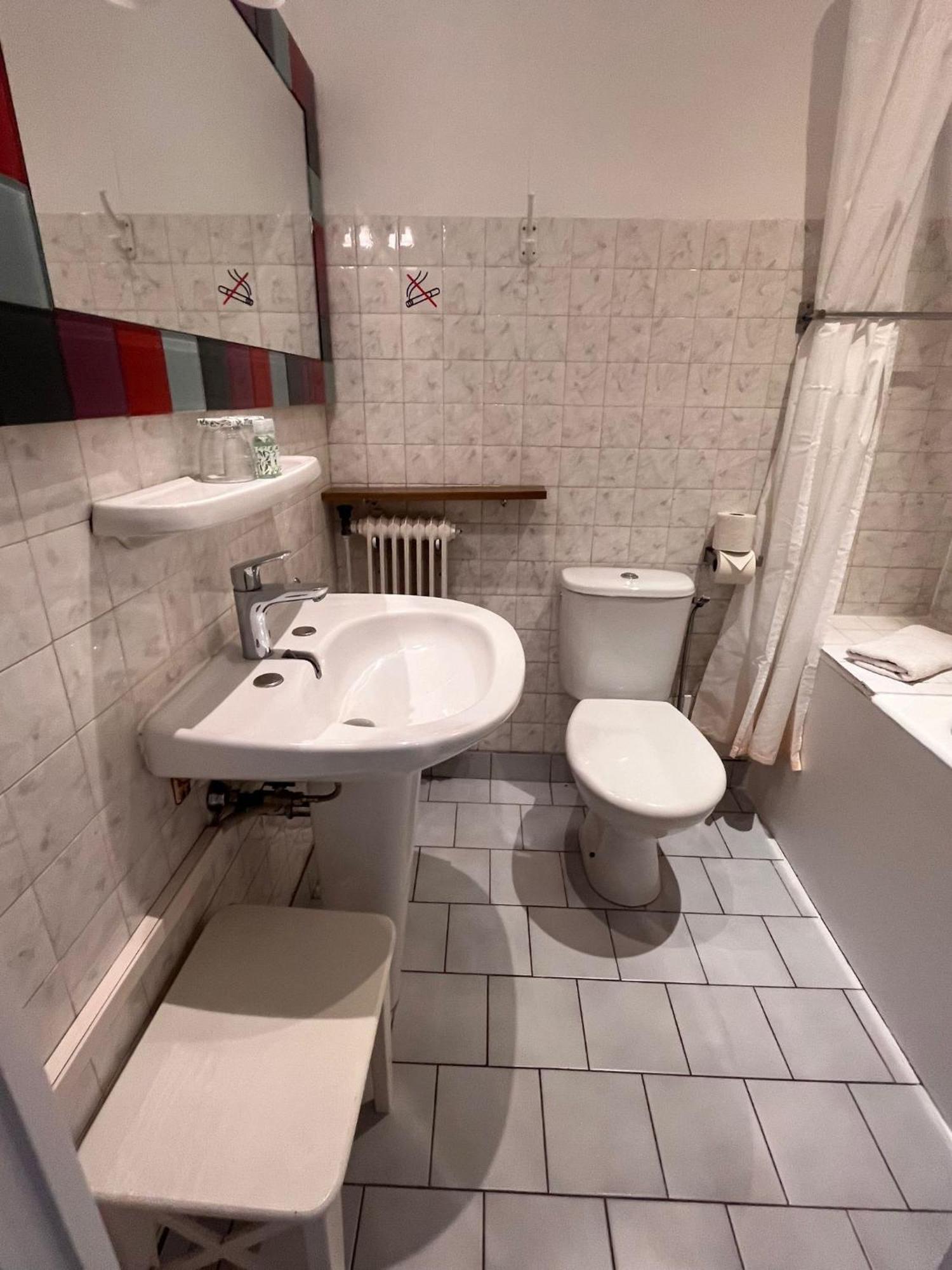 Azurene Royal Hotel Cannes Bagian luar foto