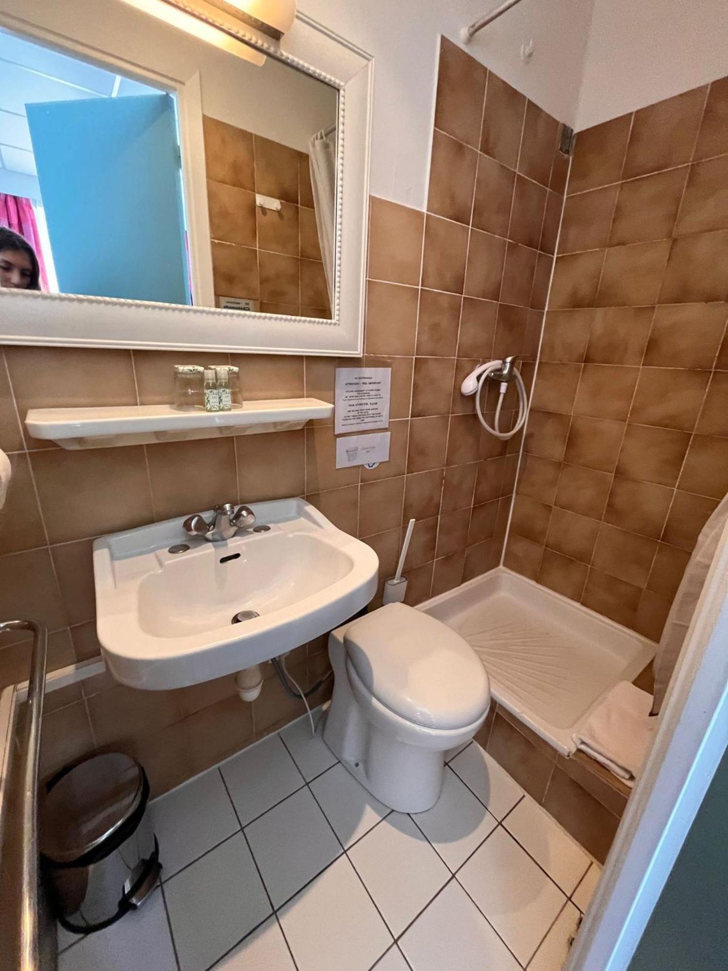 Azurene Royal Hotel Cannes Bagian luar foto