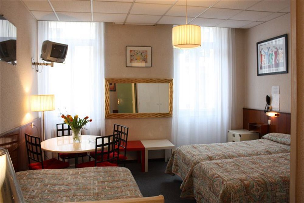 Azurene Royal Hotel Cannes Bagian luar foto