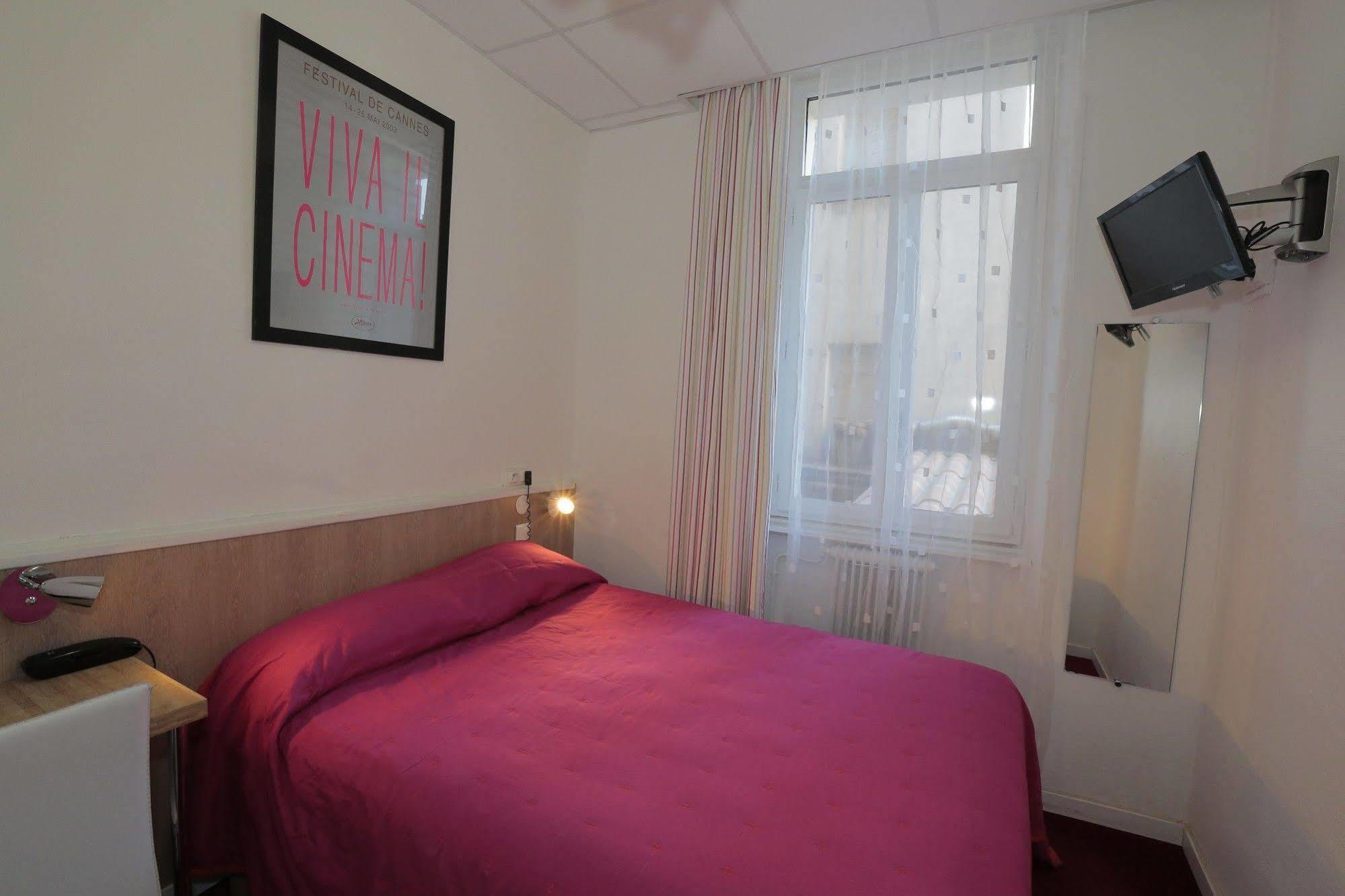 Azurene Royal Hotel Cannes Bagian luar foto